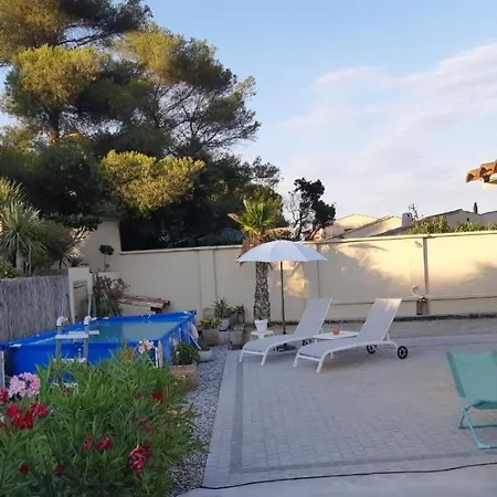 Maison De Vacances Bord De Mer Corniche Des Cigales Holiday home *